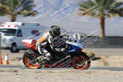 media/Dec-04-2025-Racers Edge (Thu) [[5ebc9f124d]]/3-B Group/5-Session 2 Turn 2 inside Speed Pans/